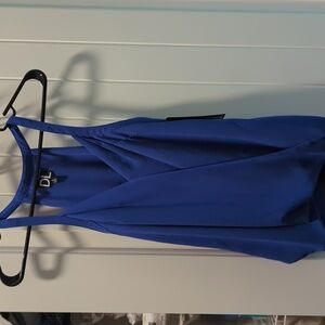 New DL halter blouse small